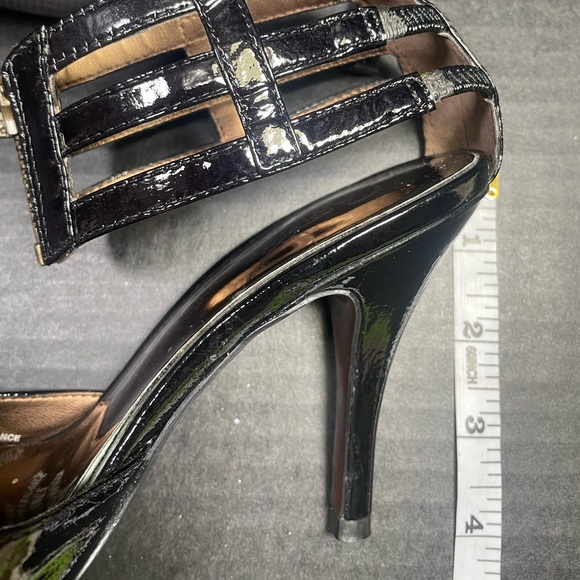 Carlos Santana Black Patent zip up 3 strap ankle heels 5.5M Excellent PRICE FIRM - Picture 14 of 14